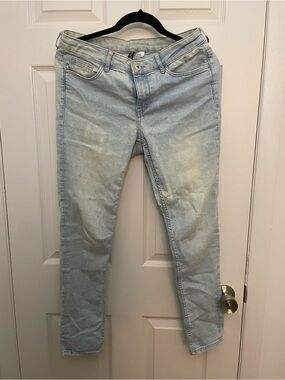 H&M Light Blue Skinny Jeans